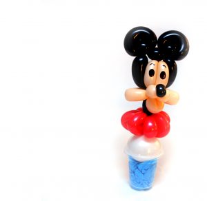 Balloon-twisting-party-favor-mickey-tampa-florida.jpg